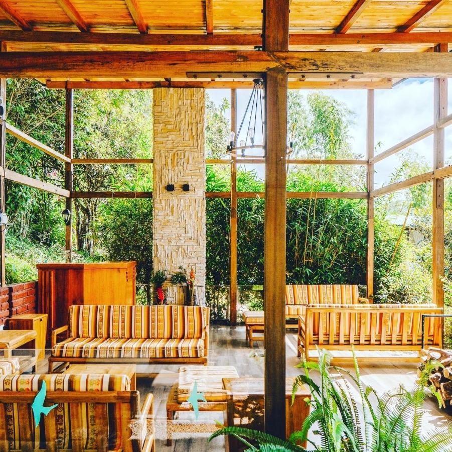 Piripe Wellness Lodge Pacto Bagian luar foto